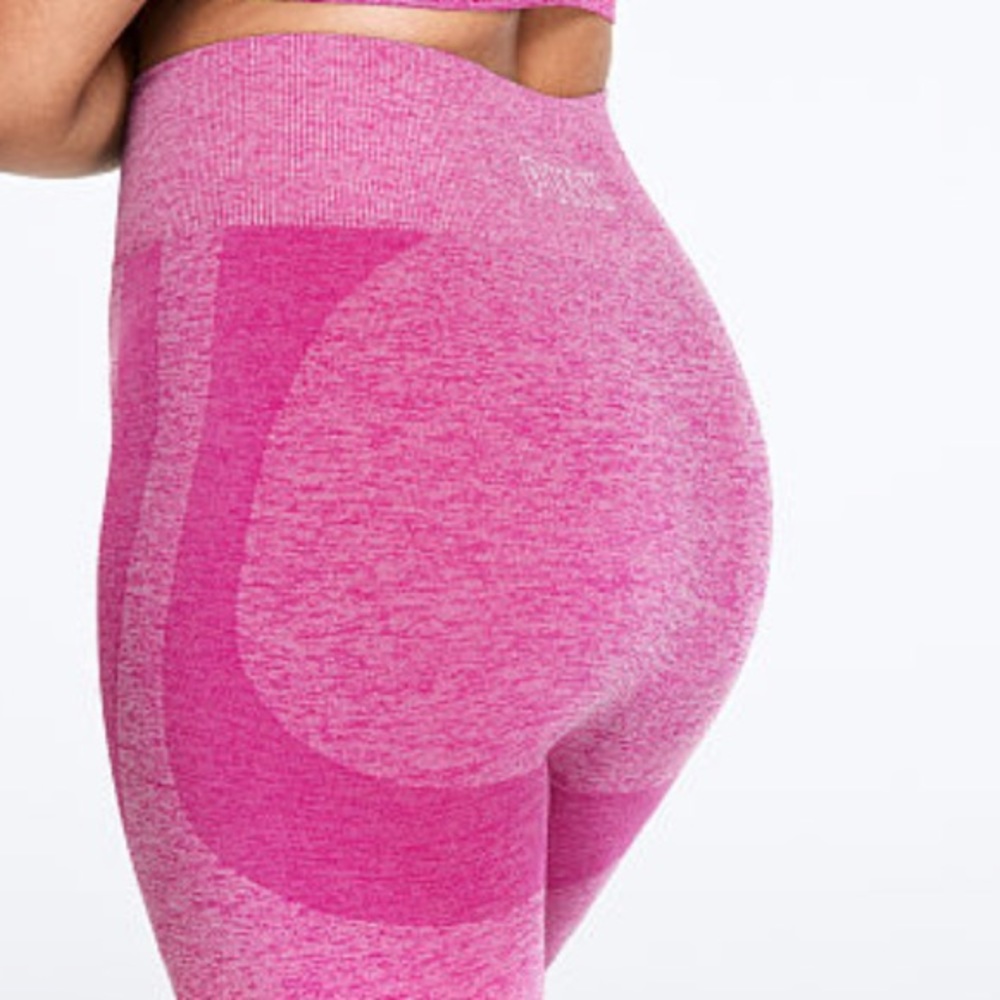 VS Pink Seamless Workout Tight